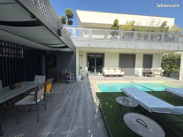 30' AIX-MARSEILLE-SUPERBE VILLA 2021 - AA-150 m² - PISCINE - 5 Ch. 2km met