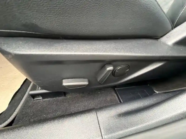 Ford Focus sw 1.5 ecoblue 120ch titanium x — photo 30