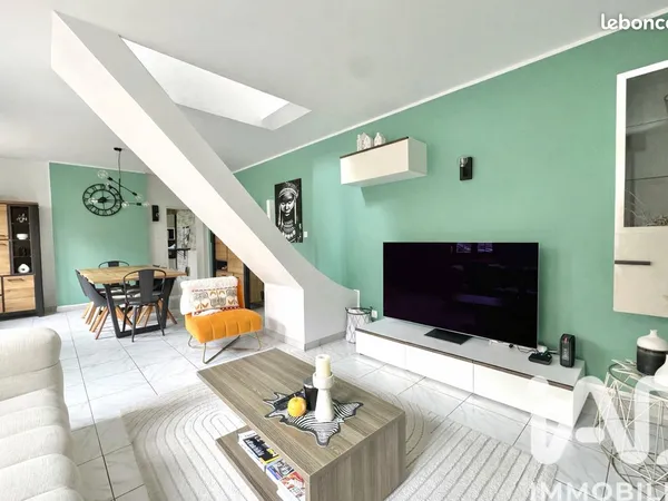 Propriété 6 pièces 106 m²