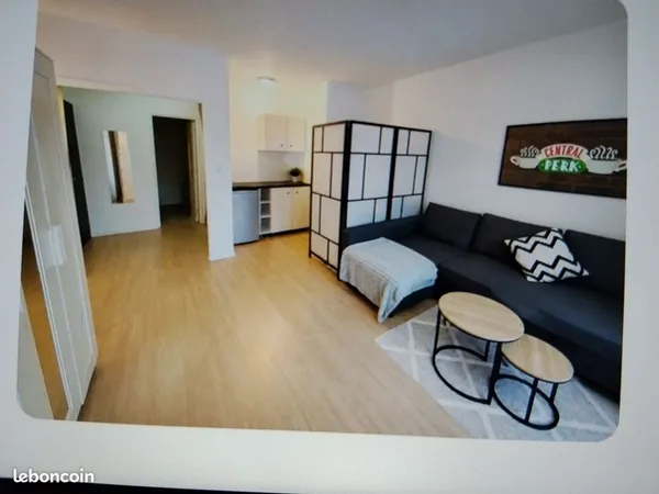 Studio a vendre avec jardin privatif