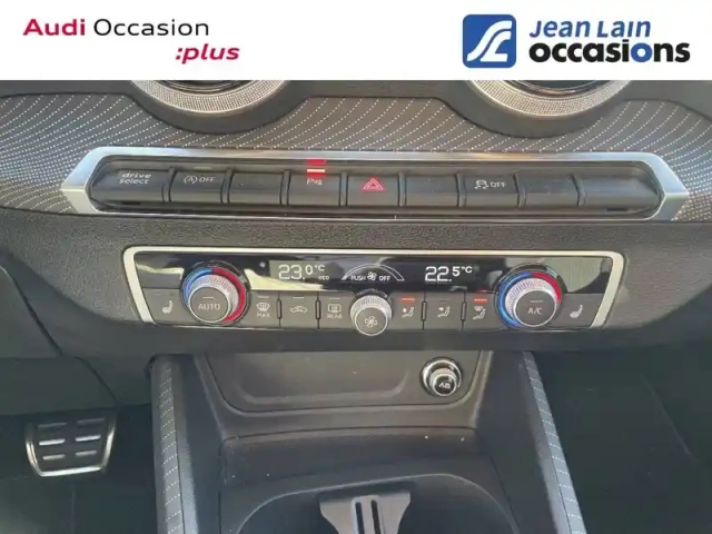 Audi Q2 35 tfsi 150 s tronic 7 — photo 14