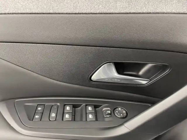 Peugeot 308 bluehdi 130ch s&amp;s eat8 — photo 32
