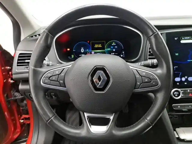 Renault Megane iv estate e-tech plug-in hybrid 160 — photo 36