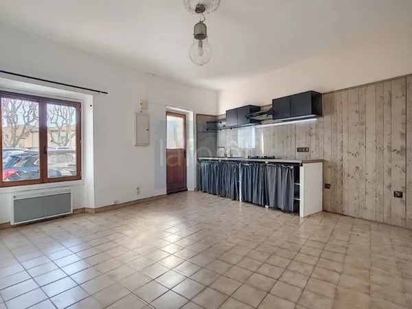 Studio 1 pièce 28 m²