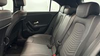 Mercedes Classe A 180 d 116ch Business Line 7G-DCT — photo 13