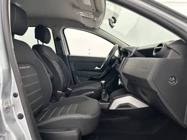 Dacia Duster blue dci 115 4x2 — photo 23