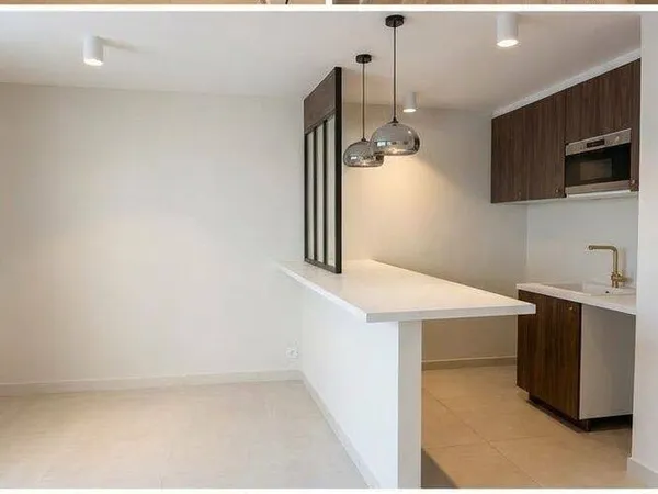 Studio 1 pièce 23 m²