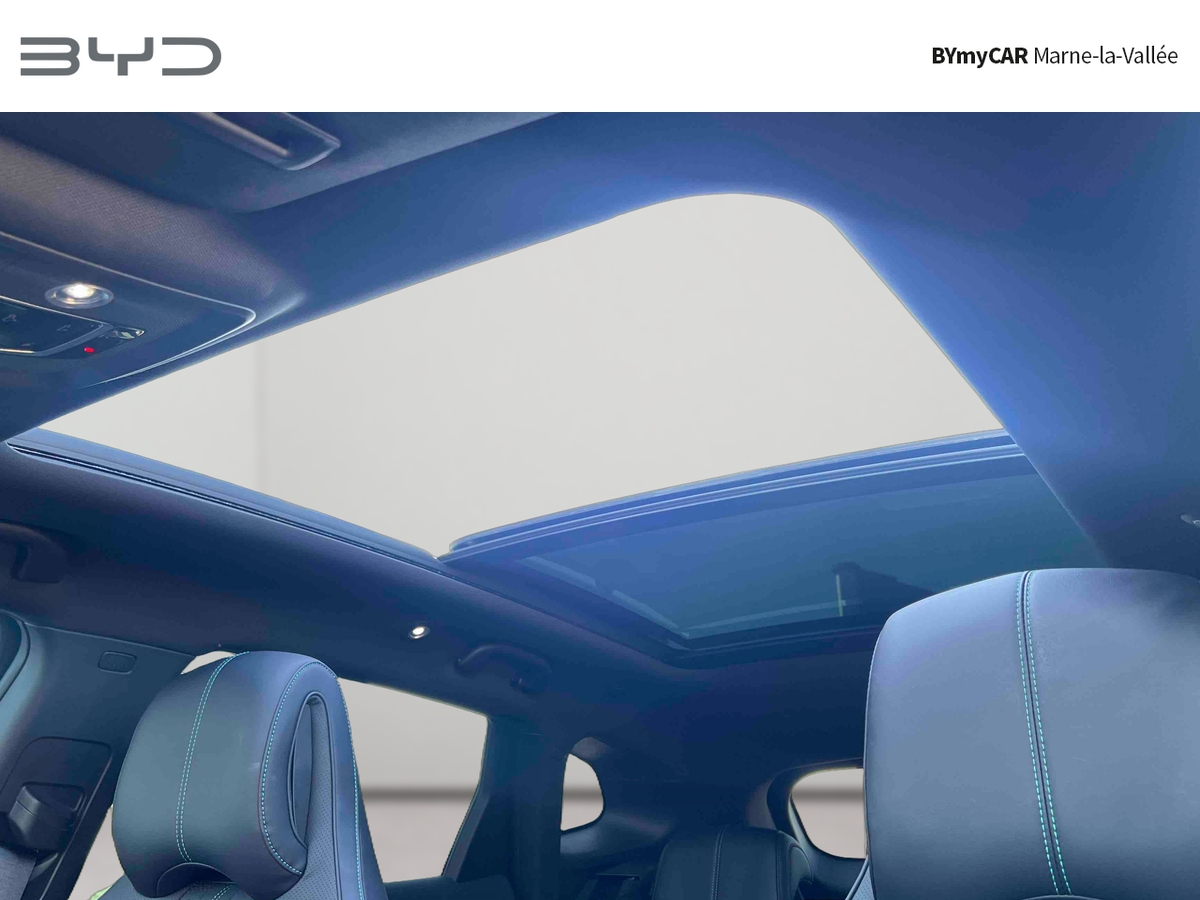 BYD Seal U 1.5l DM-i 218 ch PHEV — photo 19