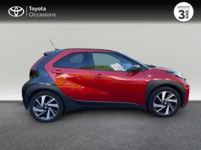 Toyota Aygo x 1.0 vvt-i 72ch collection s-cvt my24 — photo 6