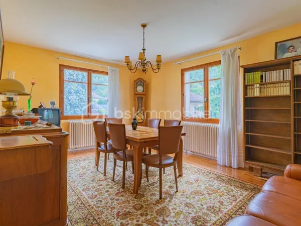 Maison 6 pièces 141 m²