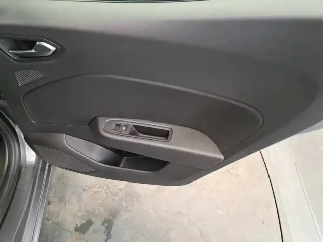 Renault Clio tce 90 — photo 104