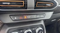 Dacia Sandero 1.0 TCe 90ch Stepway Confort -22 — photo 20