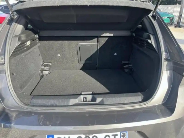 Opel Astra 1.2 turbo 130 ch bvm6 gs — photo 8