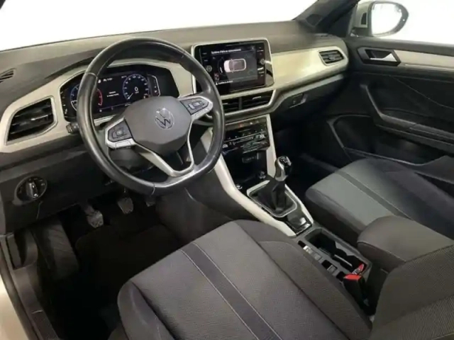 Volkswagen T-Roc cabriolet 1.0 tsi 110 start/stop bvm6 style — photo 9