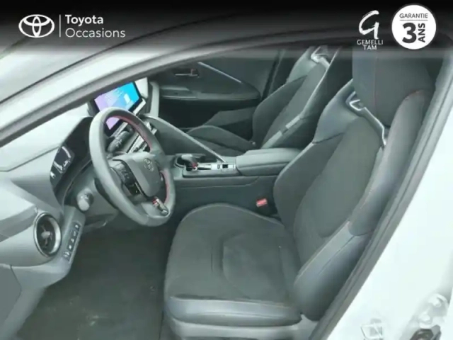 Toyota C-Hr 2.0 hybride rechargeable 225ch gr sport ng23 — photo 11