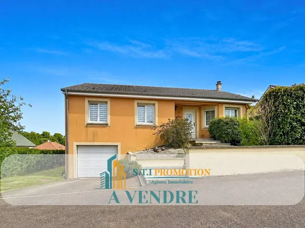 Maison individuelle de 165 m2 sur grand terrain arboré, au c