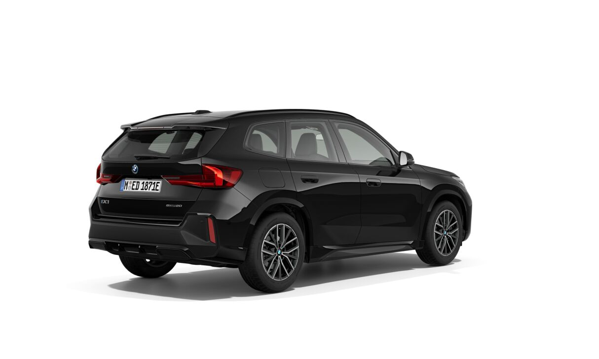BMW iX1 eDrive20 — photo 2