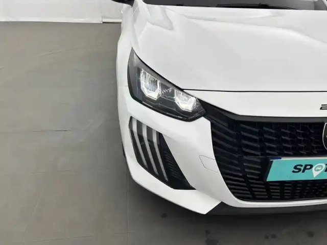 Peugeot 208 puretech 75 s&amp;s bvm5 — photo 16