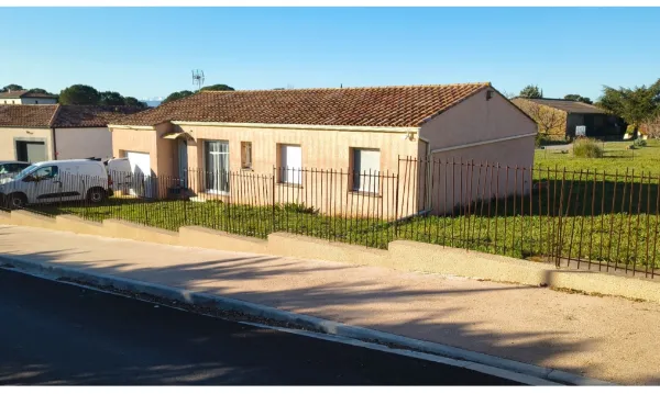 Maison récente 105 m² – 2019 – Plain-pied 4 chambres – DPE A/A – Terrain 1 125 m² – Garage