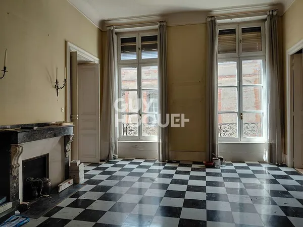 À vendre, appartement 177 m², Les Carmes, Immeuble historique du XVIIe siècle