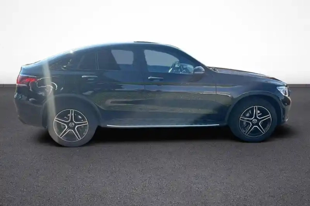 Mercedes Glc coupé 300 de 9g-tronic 4matic — photo 7