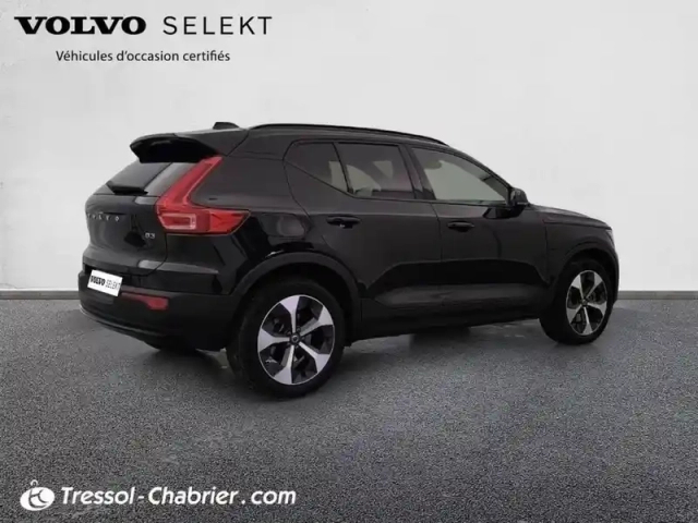 Volvo Xc40 b3 163 ch dct7 plus — photo 16