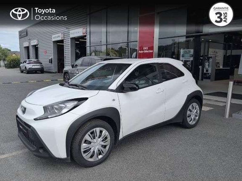 Toyota AYGO Toyota Aygo X 1.0 VVT-i 72ch Dynamic — photo 1