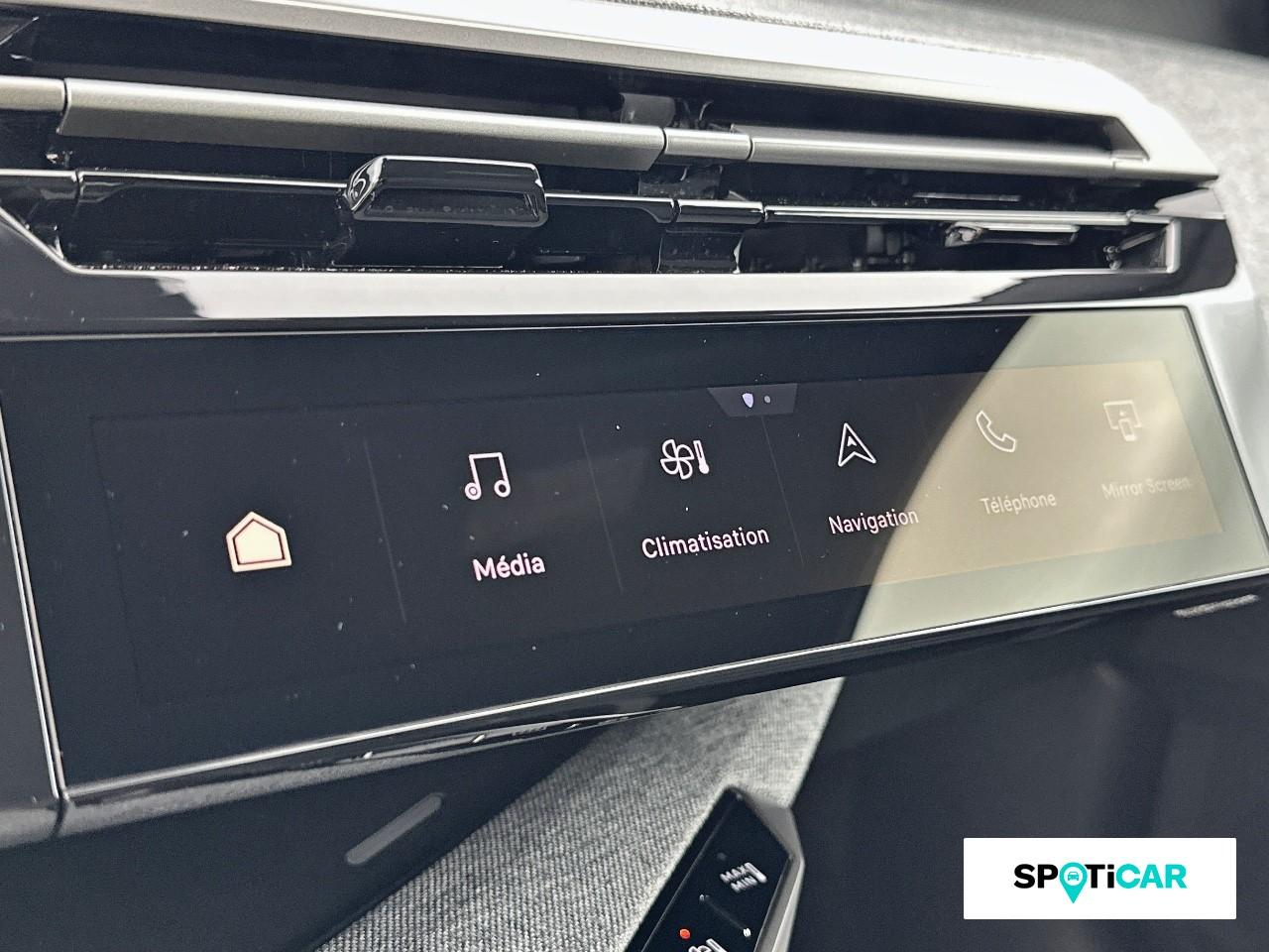 Peugeot 5008 hybrid 145ch allure e-dcs6 — photo 16