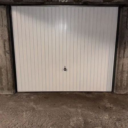 Parking / Box 15m2 WATTIGNIES