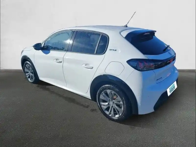 Peugeot 208 electrique 50 kwh 136ch — photo 7