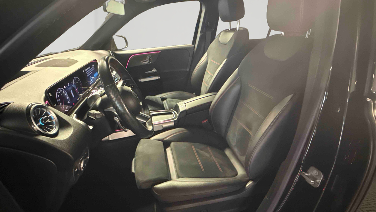Mercedes GLB 200 d 8G-DCT — photo 11