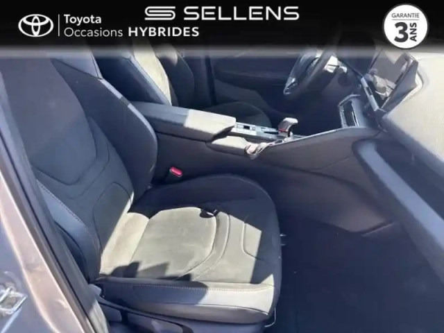 Toyota C-Hr 2.0 hybride rechargeable 225ch gr sport premiere — photo 6