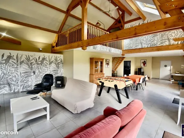Gîte 6 pièces 185 m²