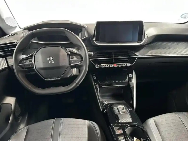 Peugeot 208 e- 136ch allure — photo 8