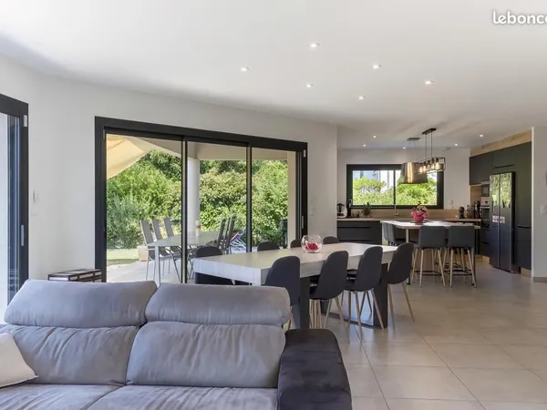 Maison 5 pièces 80 m²