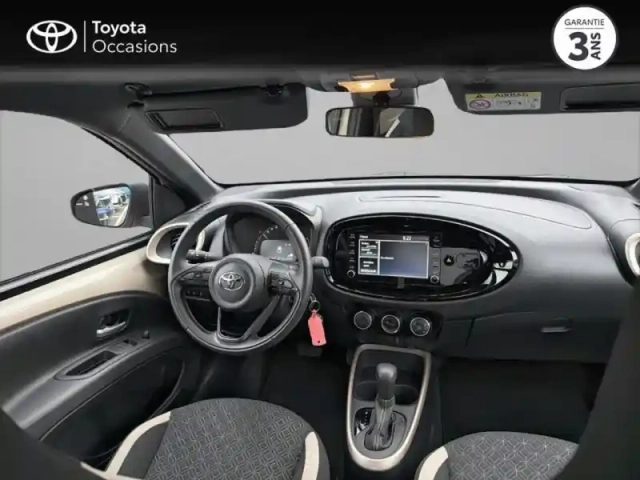 Toyota Aygo x 1.0 vvt-i 72ch design s-cvt — photo 4