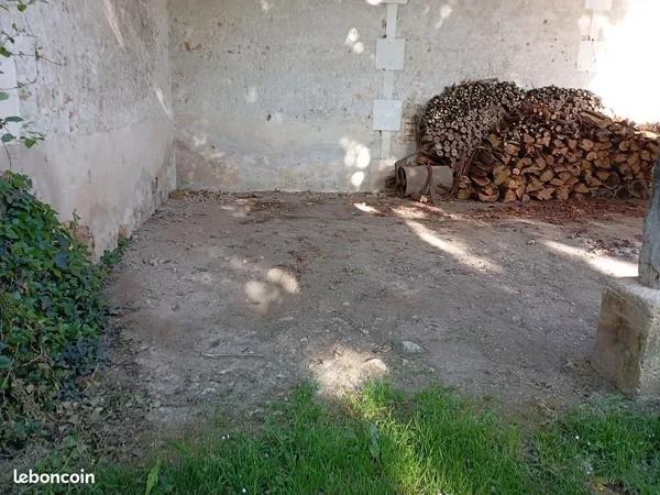 Stationnement Location Cognac   80€