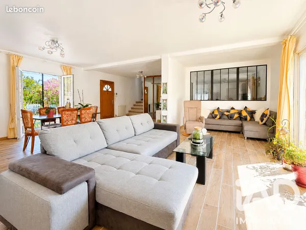 Villa 8 pièces 195 m²