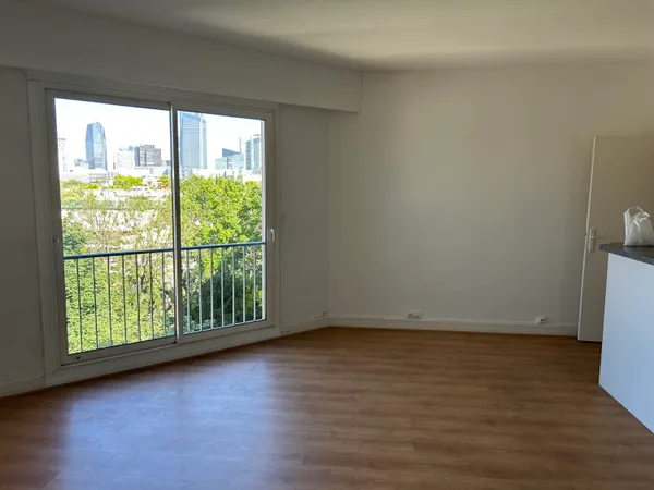 Loue appartement