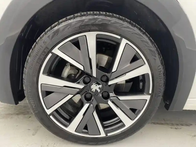 Peugeot 208 puretech 100 s&amp;s eat8 — photo 81