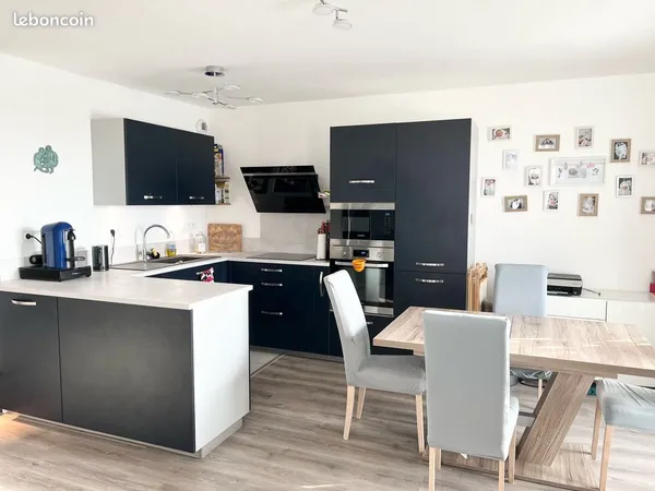 T3 récent avec grande terrasse couverte, parking et DPE B - Bussy Saint Georges