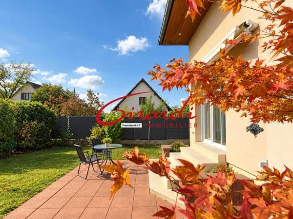 DUPLEX CARRE DE L HABITAT- 3 CHAMBRES- JARDIN- GARAGE- PARKI