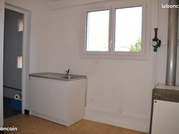 Appartement 68 m2 -- avenue des Charrois