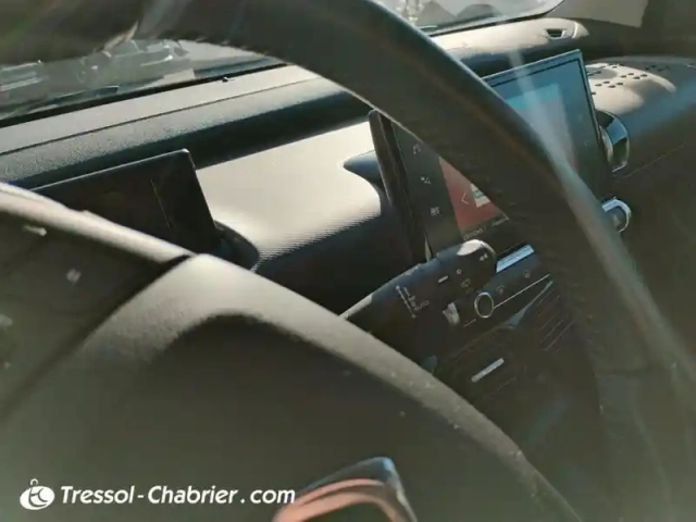 Citroën C4 cactus puretech 110 s&amp;s bvm6 shine — photo 7
