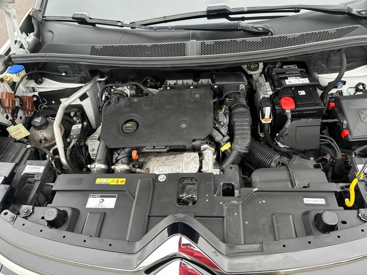 Citroën C5 Aircross bluehdi 130ch s&s shine eat8 e6.d — photo 12
