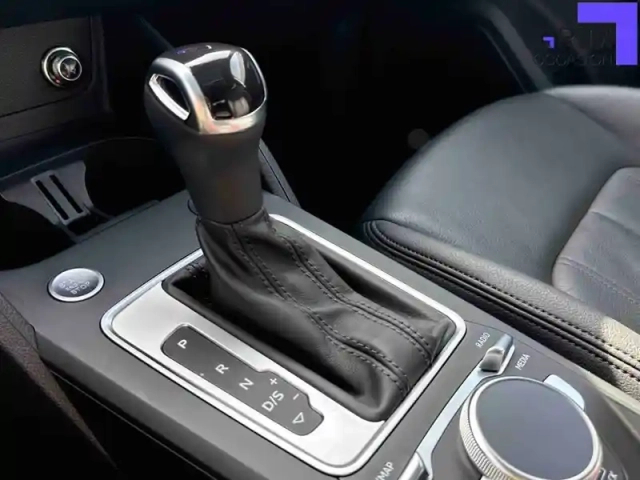 Audi Q2 35 tfsi 150 s tronic 7 — photo 10