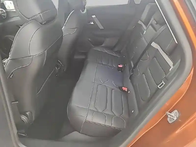 Citroën C4 e- 136 ch automatique — photo 44