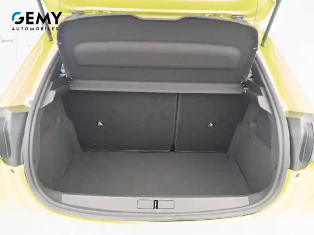 Peugeot 208 puretech 100 s&amp;s bvm6 — photo 22