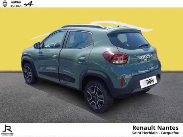 Dacia Spring 45ch expression - chargeur combo dc 30kw — photo 7