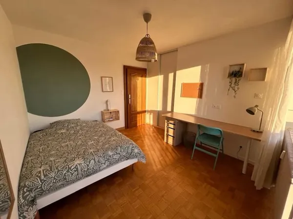Appartement 1 pièce 95 m²